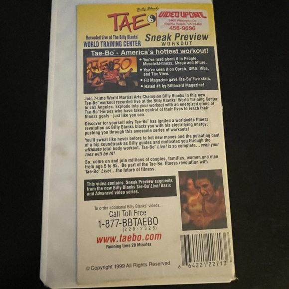 Billy Blanks Tae Bo LIVE Sneak Preview WorkOut - Picture 4 of 5
